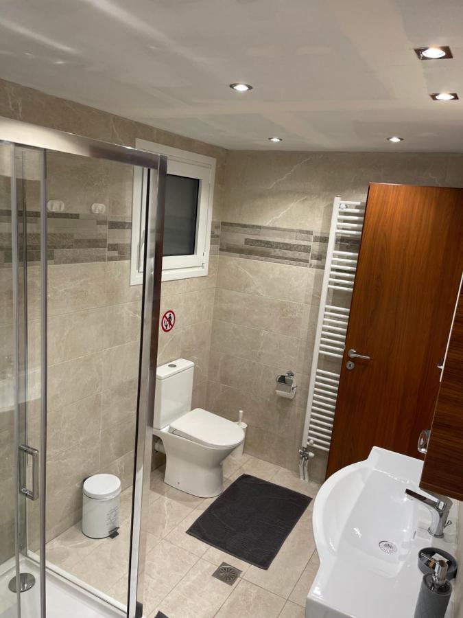 Luxury With Sauna And Free Parking Near Acropolis เอเธนส์ ภายนอก รูปภาพ